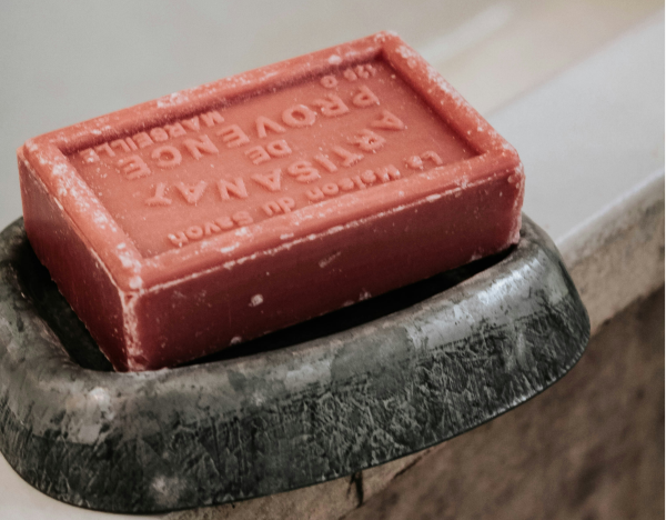 k&auml;sitsi tehtud soa